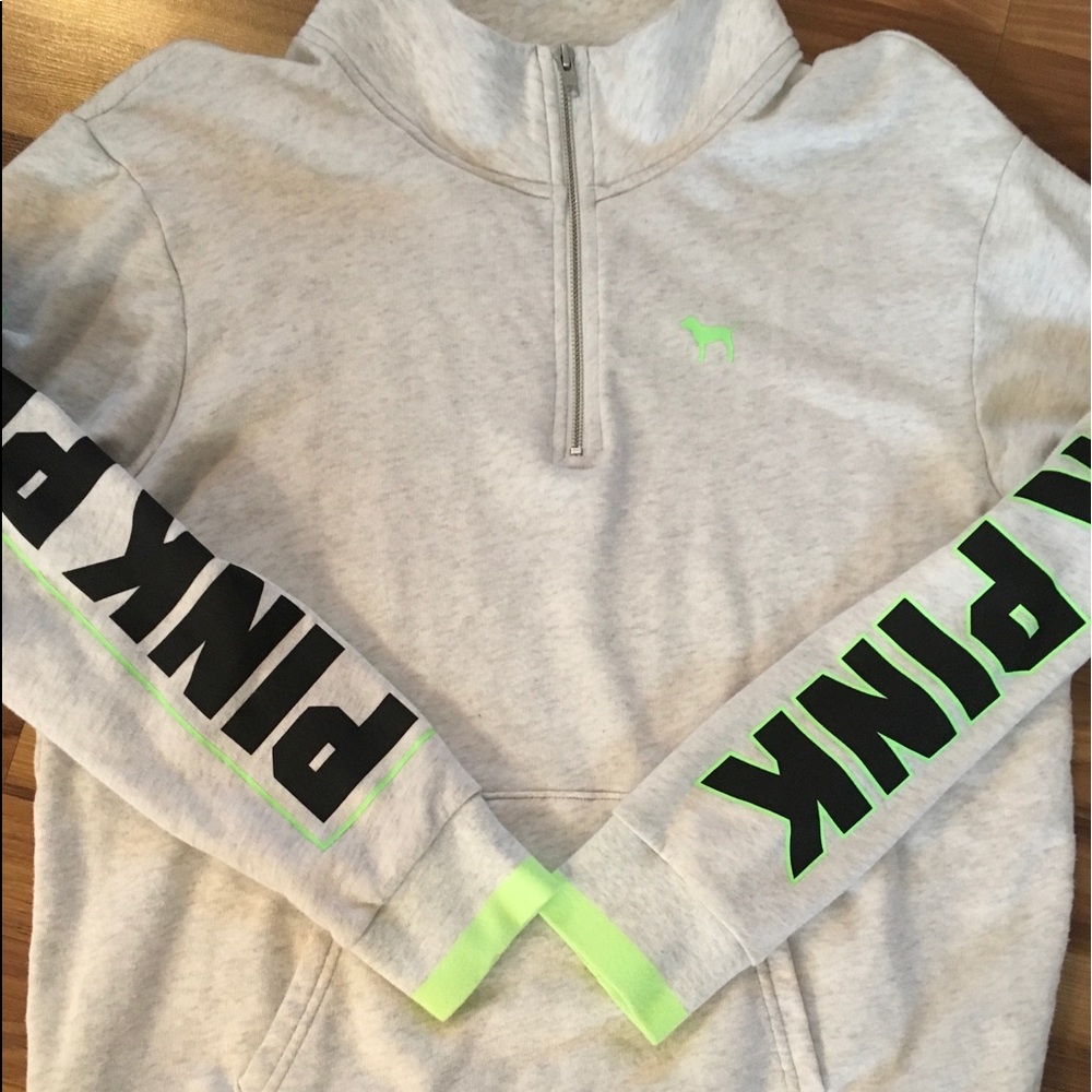 SOLD!!!!!!!!!VS Pink 1/2 Zip Crew sweatshirt large